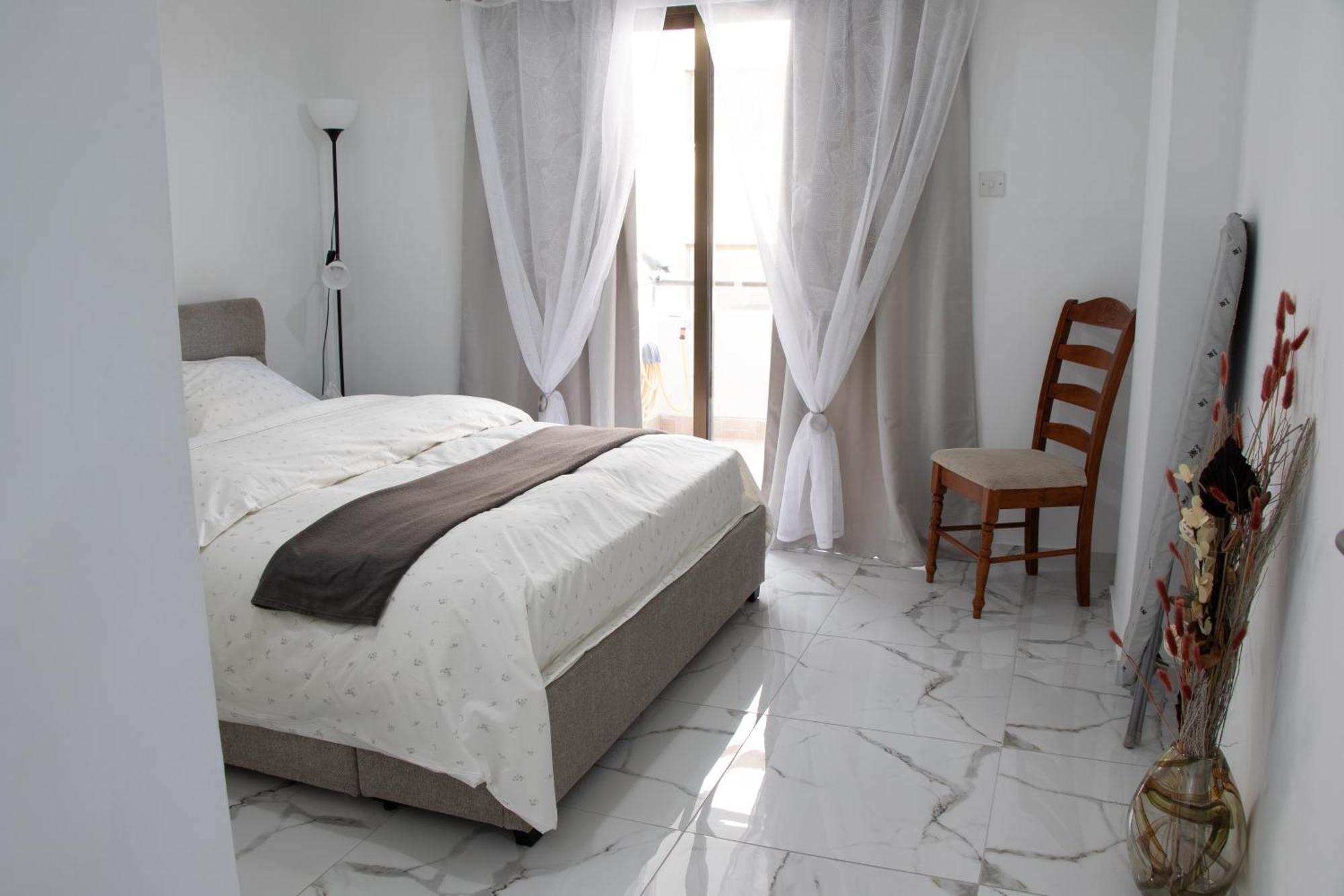 לרנקה Apartment,Near The Beach Pinikoudes מראה חיצוני תמונה
